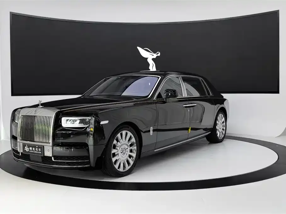 Rolls-Royce Phantom — фото 1