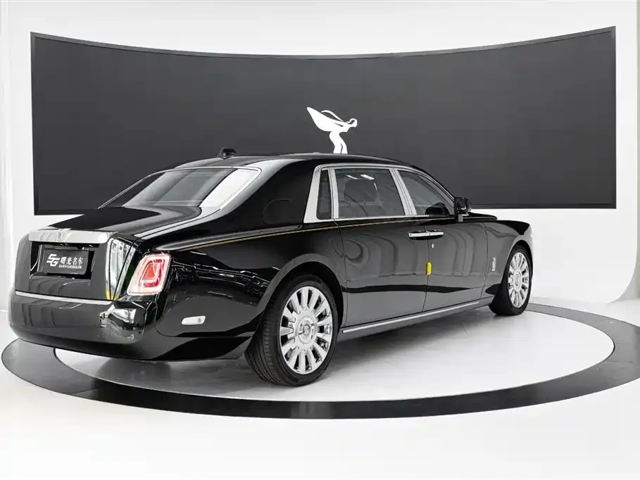 Rolls-Royce Phantom — фото 4