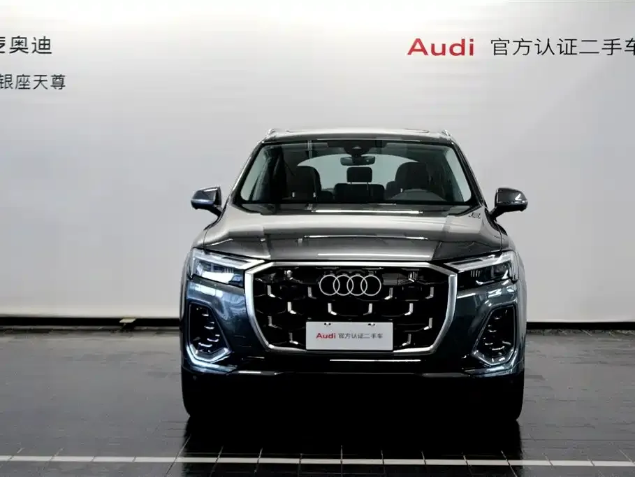 Audi Q7 — фото 2