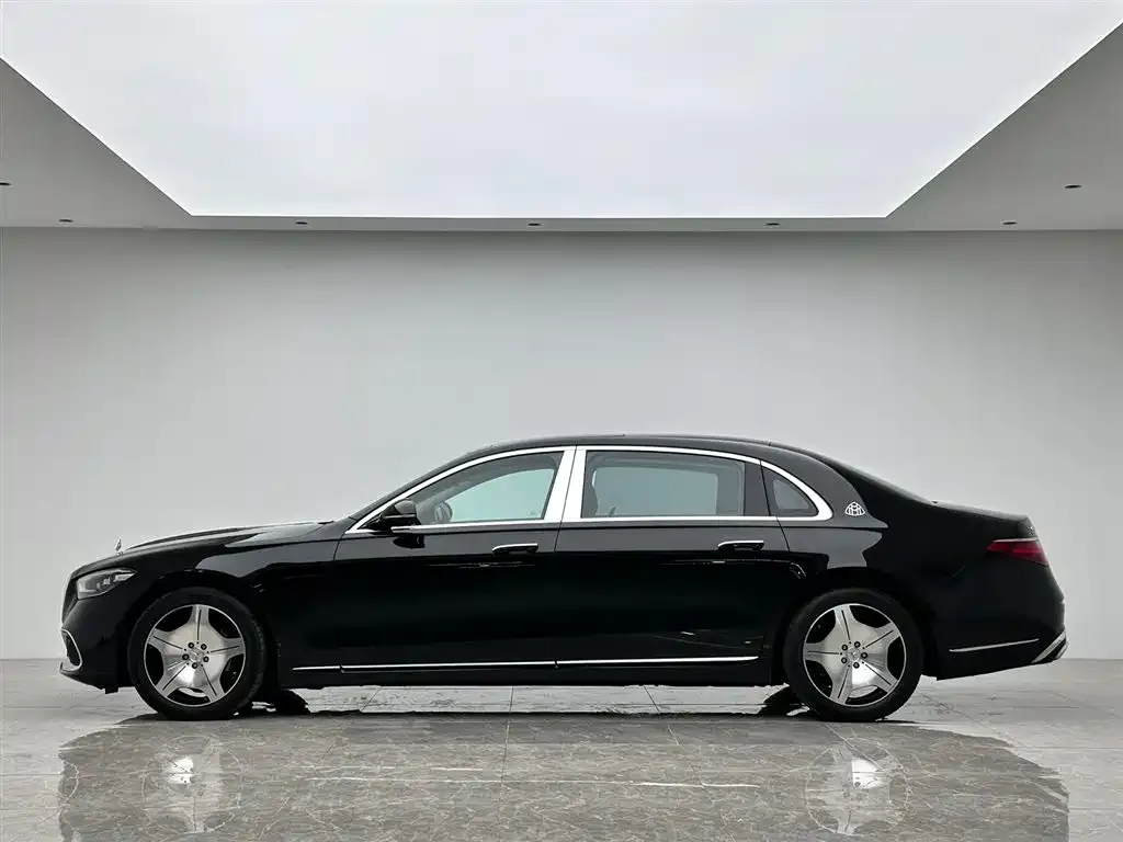 Mercedes-Benz S-Class — фото 2
