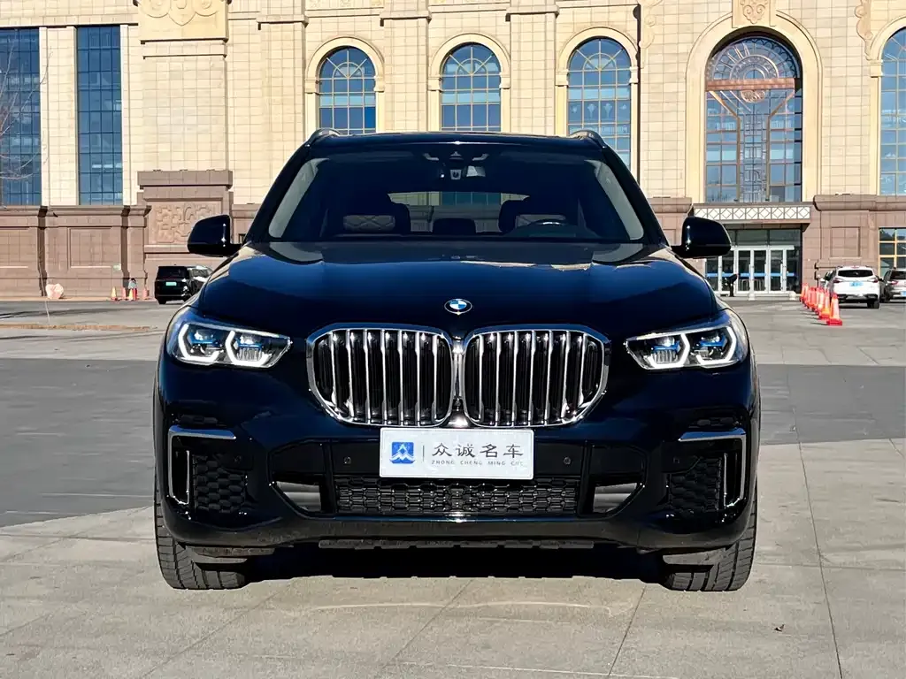 BMW X5 — фото 2