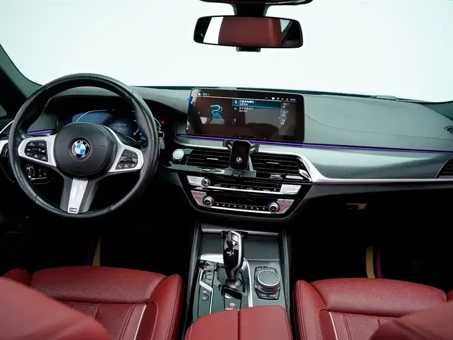 BMW 5 Series New Energy — фото 3