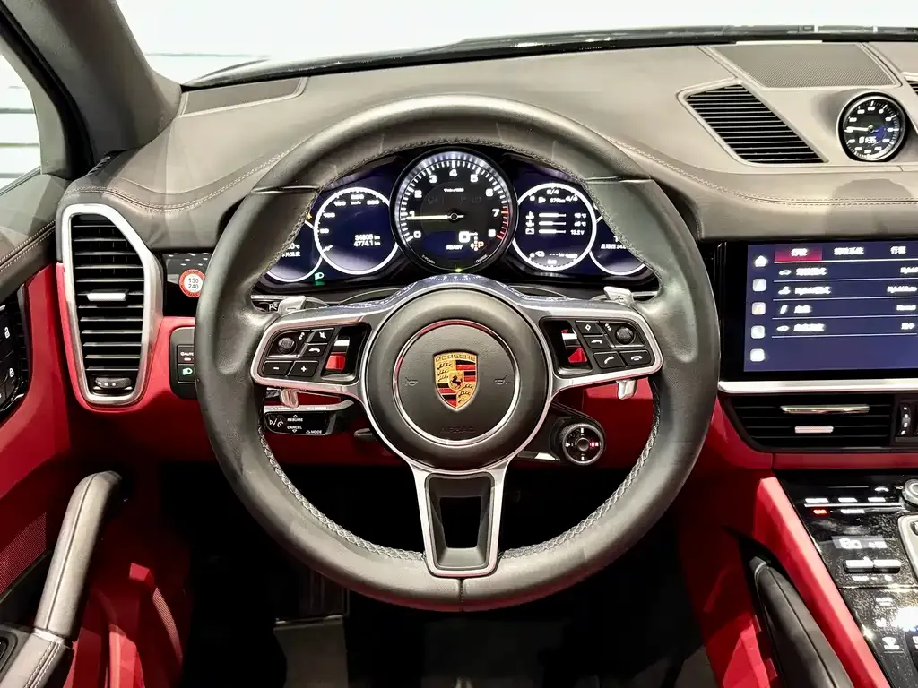 Porsche Cayenne Hybrid — фото 8