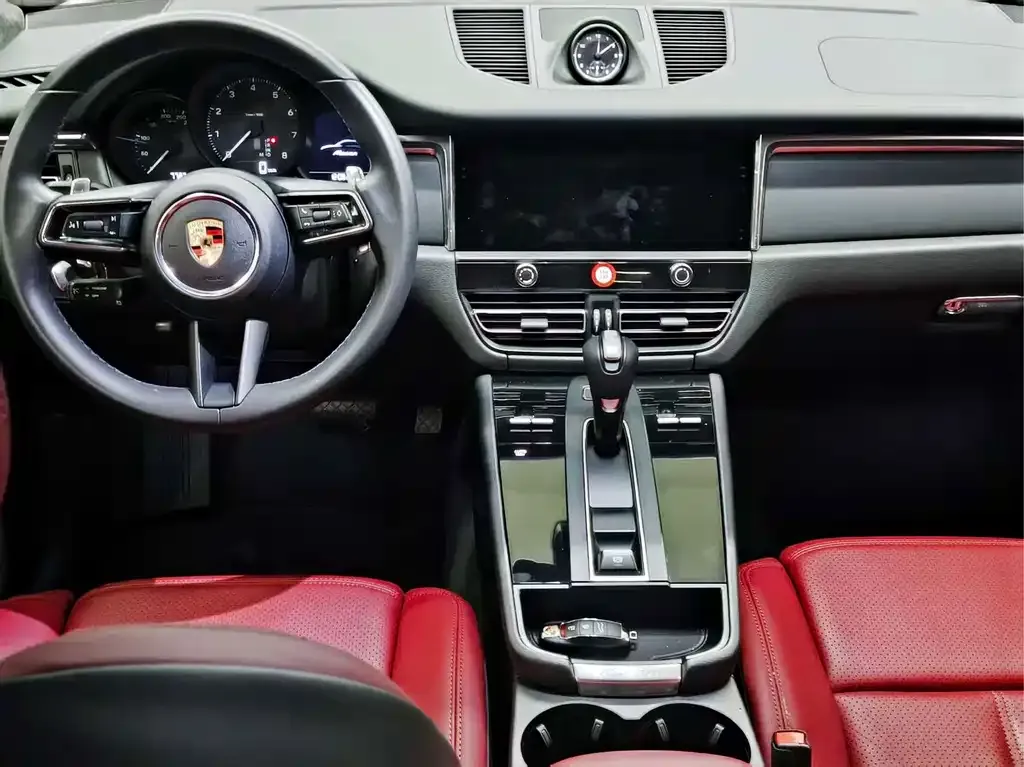 Porsche Macan — фото 7