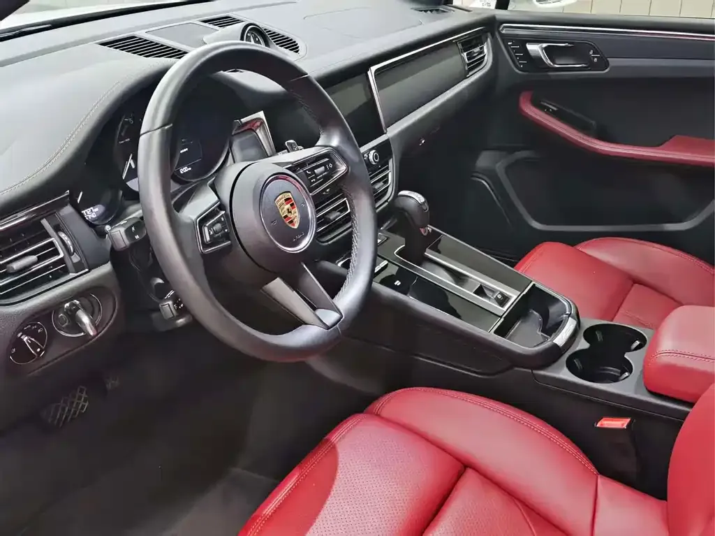 Porsche Macan — фото 8