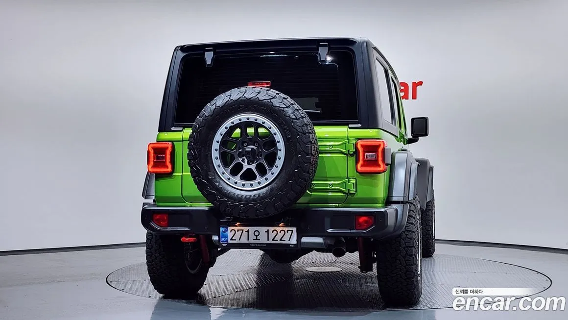 Jeep Wrangler — фото 4