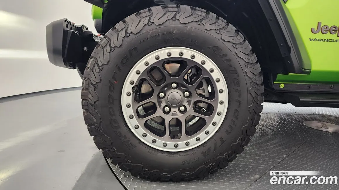 Jeep Wrangler — фото 5
