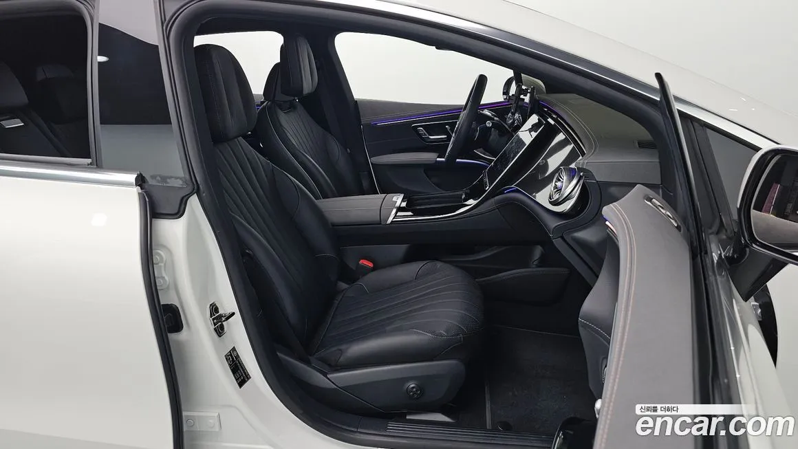 Mercedes-Benz EQS — фото 10