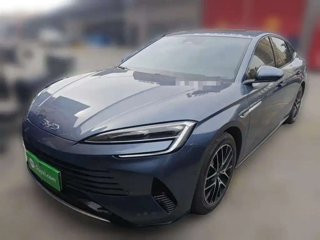 BYD Seal — фото 1