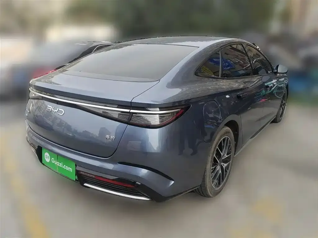 BYD Seal — фото 7