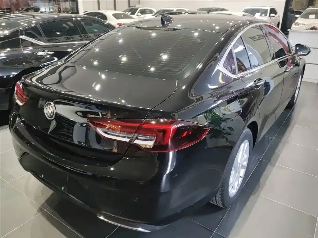 Buick Regal — фото 7