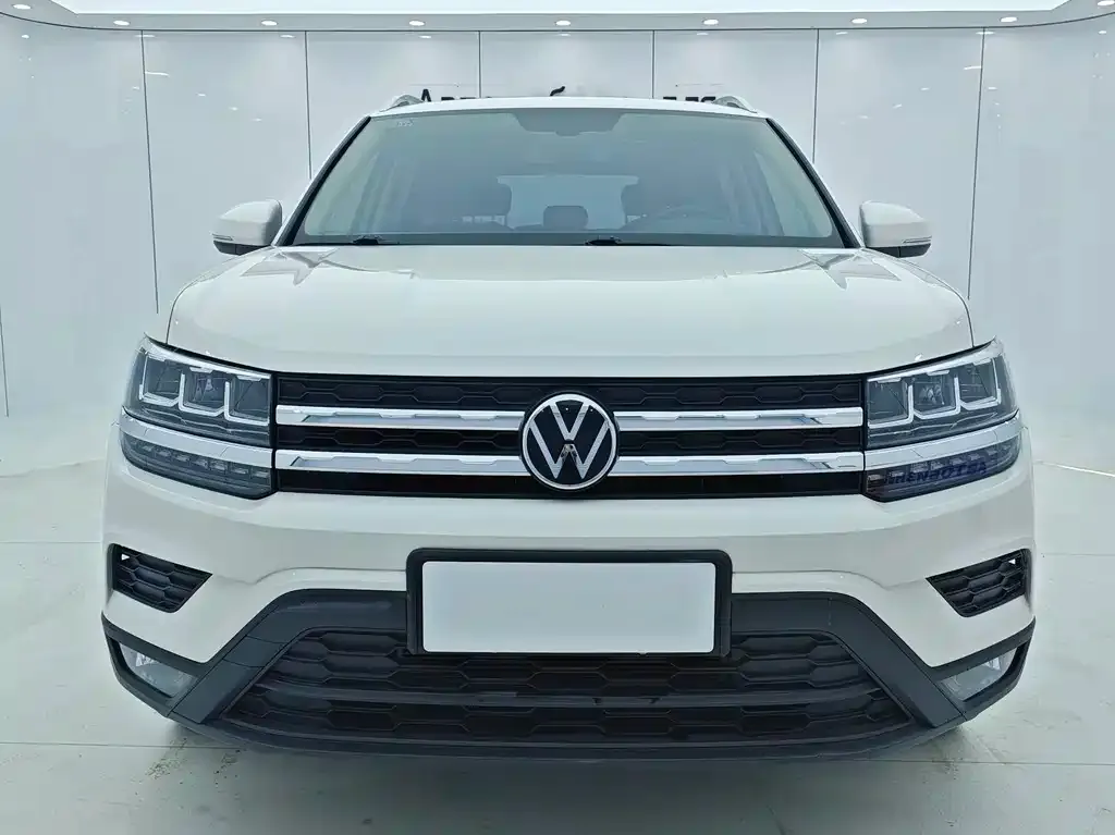 Volkswagen Tharu — фото 2