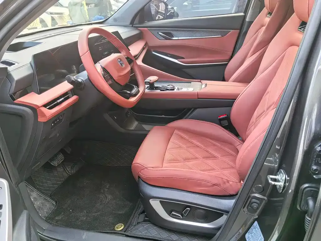 Changan CS75PLUS — фото 4