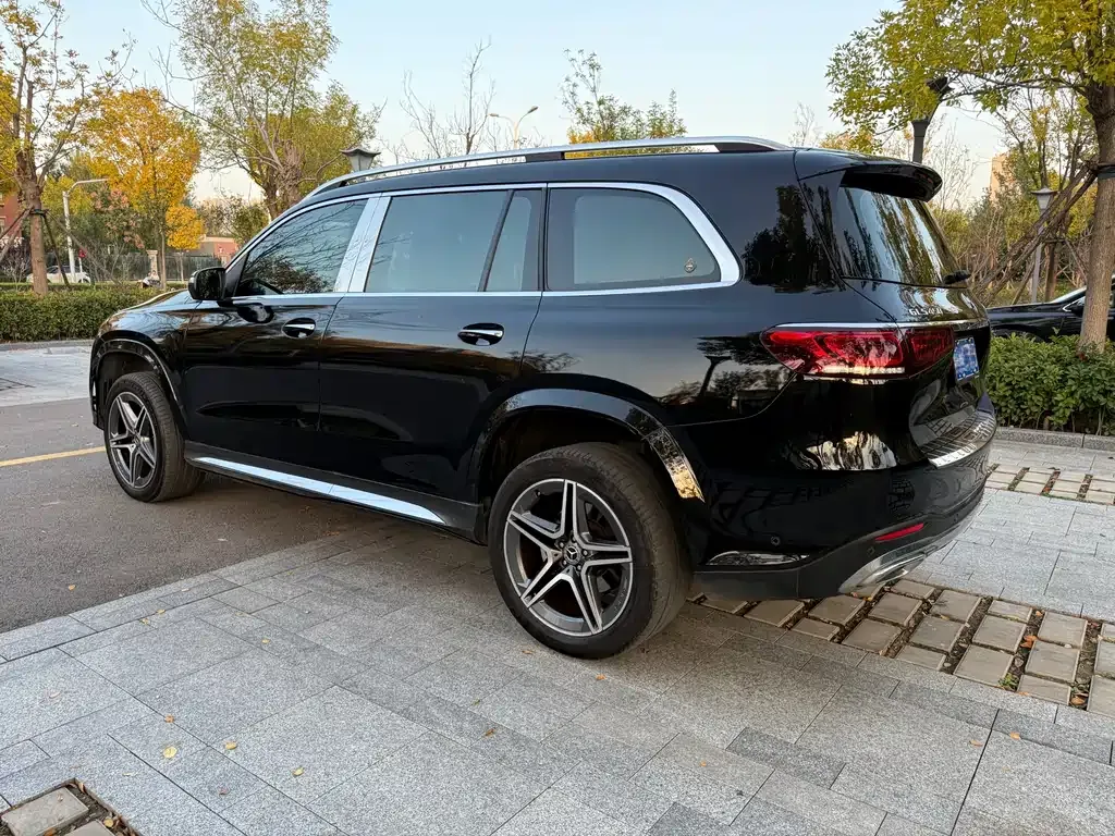 Mercedes-Benz GLS — фото 4