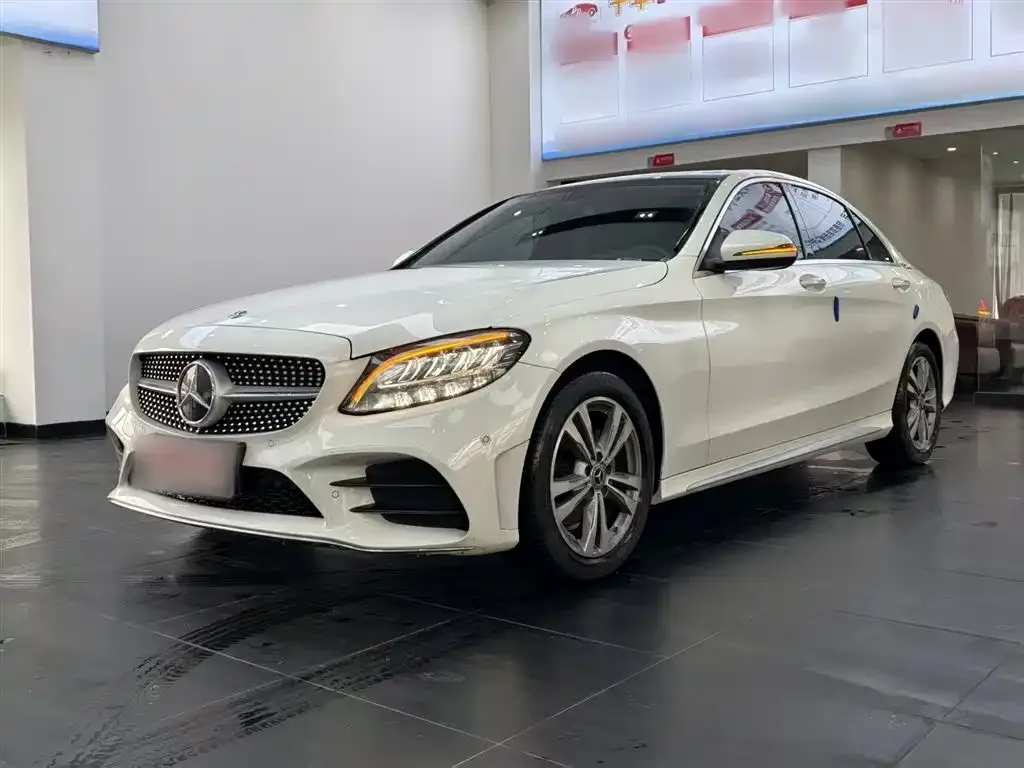 Mercedes-Benz C-Class — фото 2