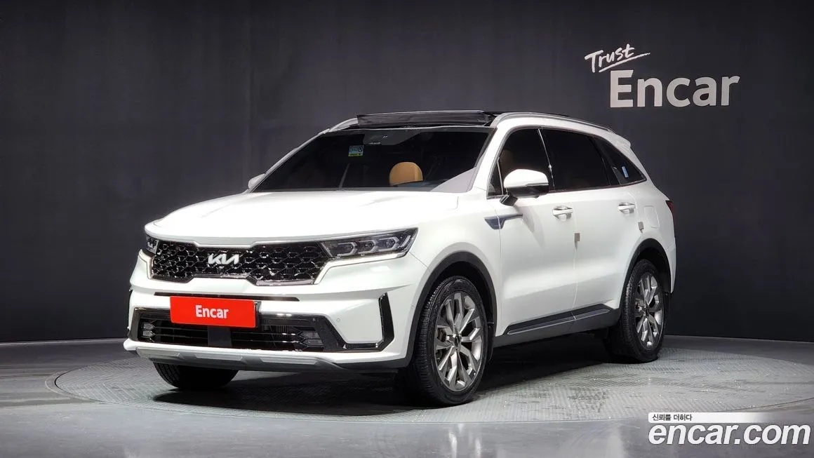 Kia Sorento — фото 1