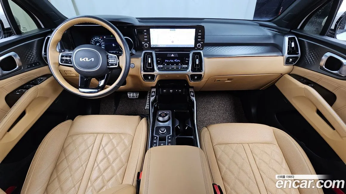 Kia Sorento — фото 7