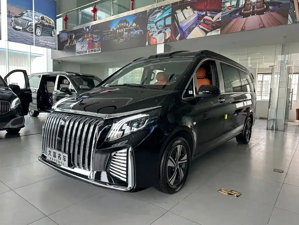 Mercedes-Benz Vito — фото 1