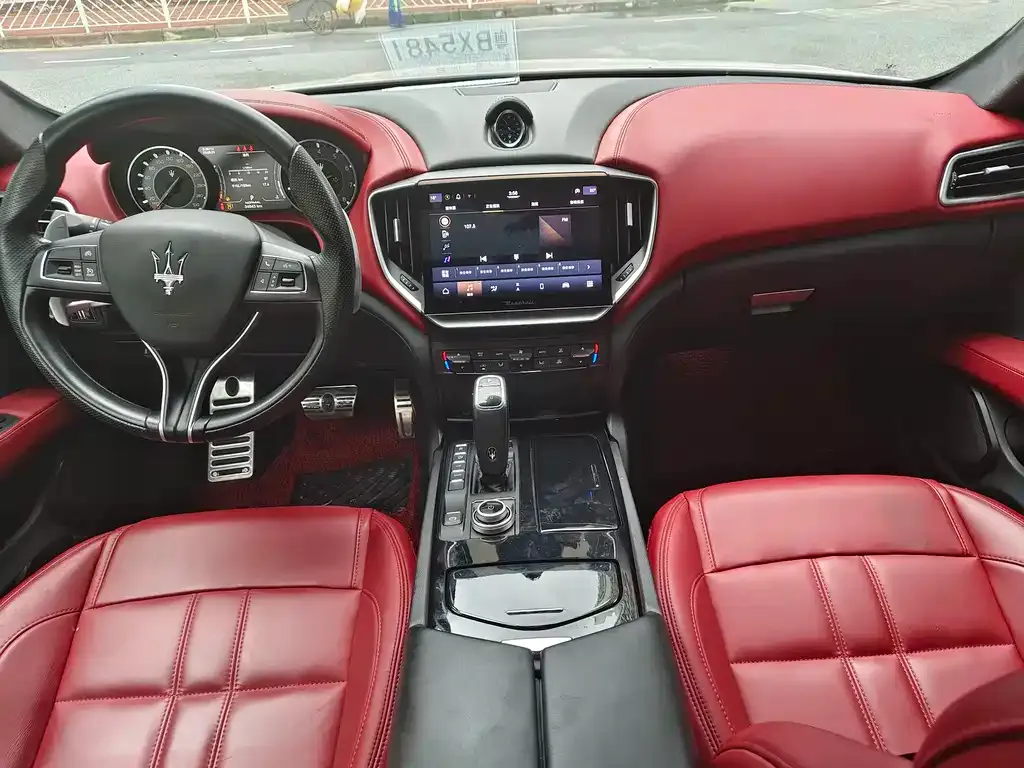 Maserati Ghibli — фото 7