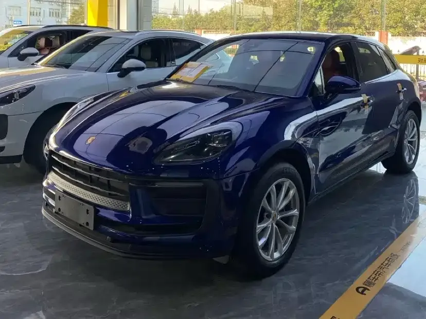 Porsche Macan — фото 1