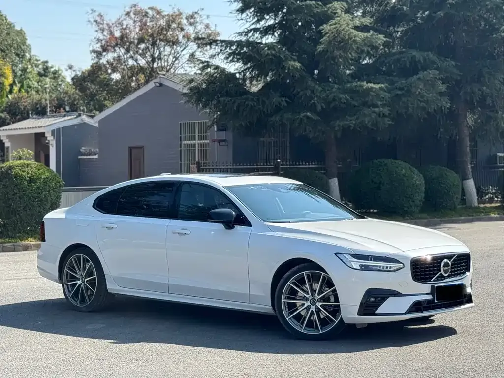 Volvo S90 — фото 3