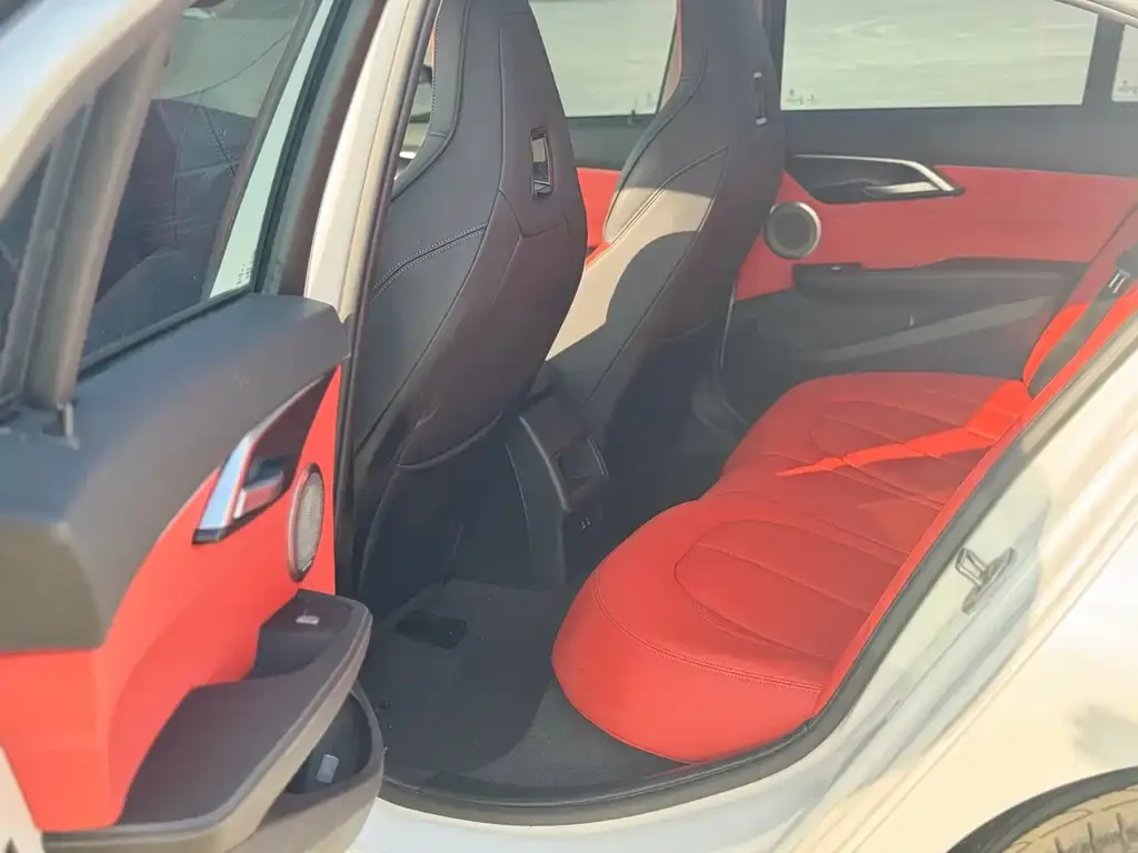 BMW 1 Series — фото 10