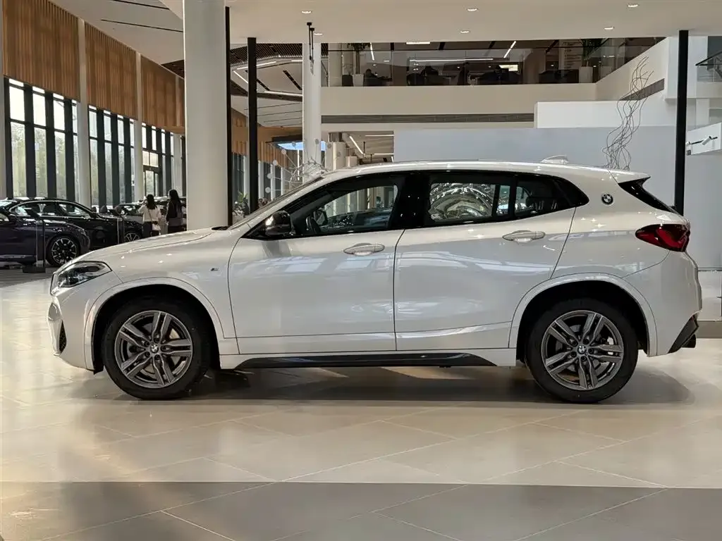 BMW X2 — фото 3