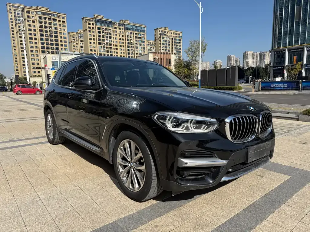 BMW X3 — фото 3
