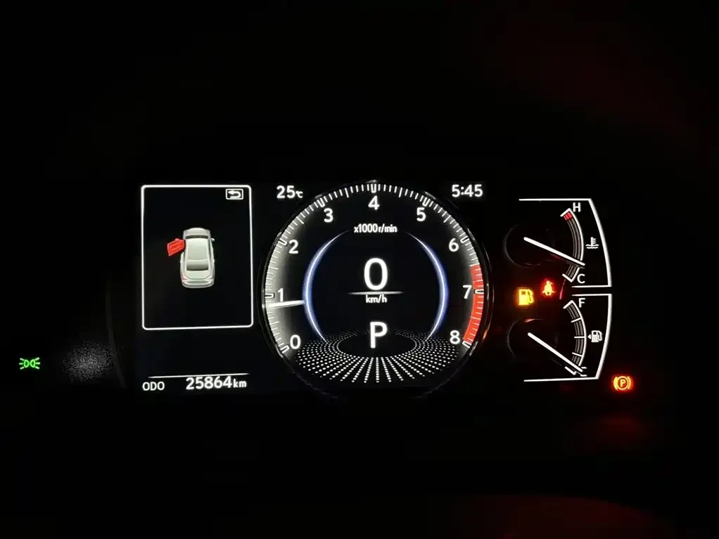 Lexus ES — фото 1
