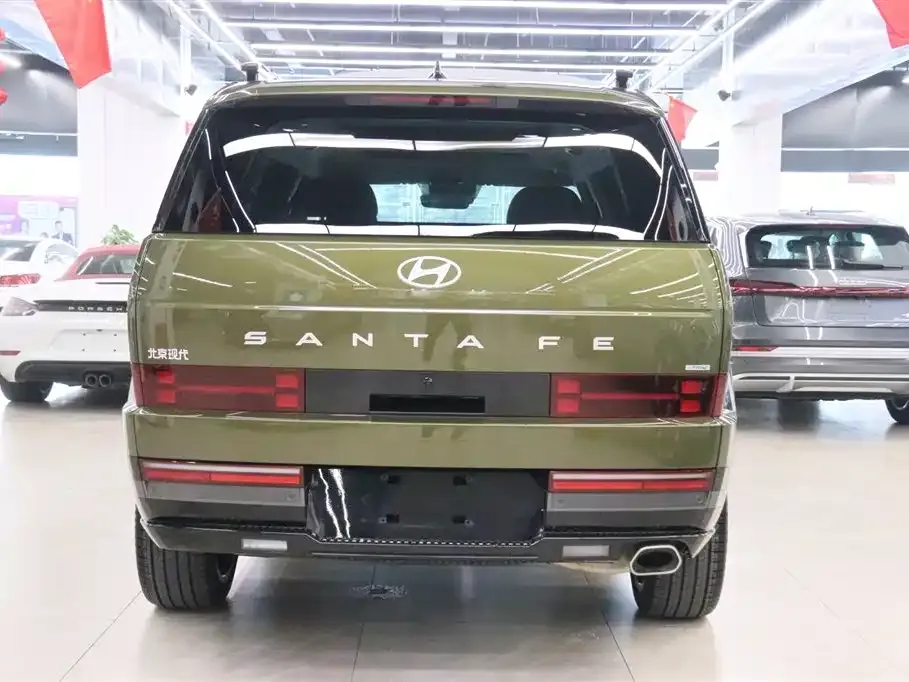 Hyundai Santa Fe — фото 4