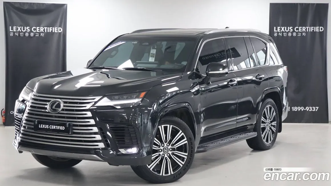 Lexus LX — фото 1