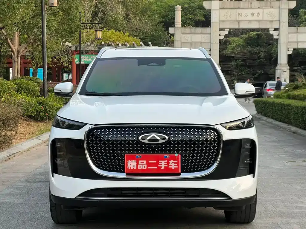 Chery Tiggo 8 PLUS — фото 2