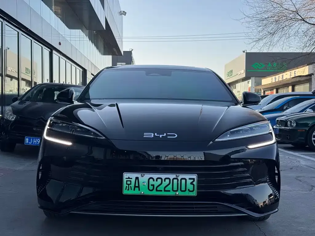 BYD Seal 07 DM-i — фото 2