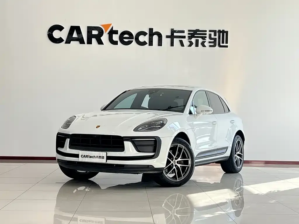 Porsche Macan — фото 1
