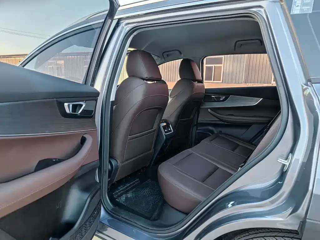 Chery Tiggo 7 — фото 10
