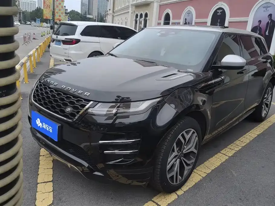 Land Rover Evoque — фото 1