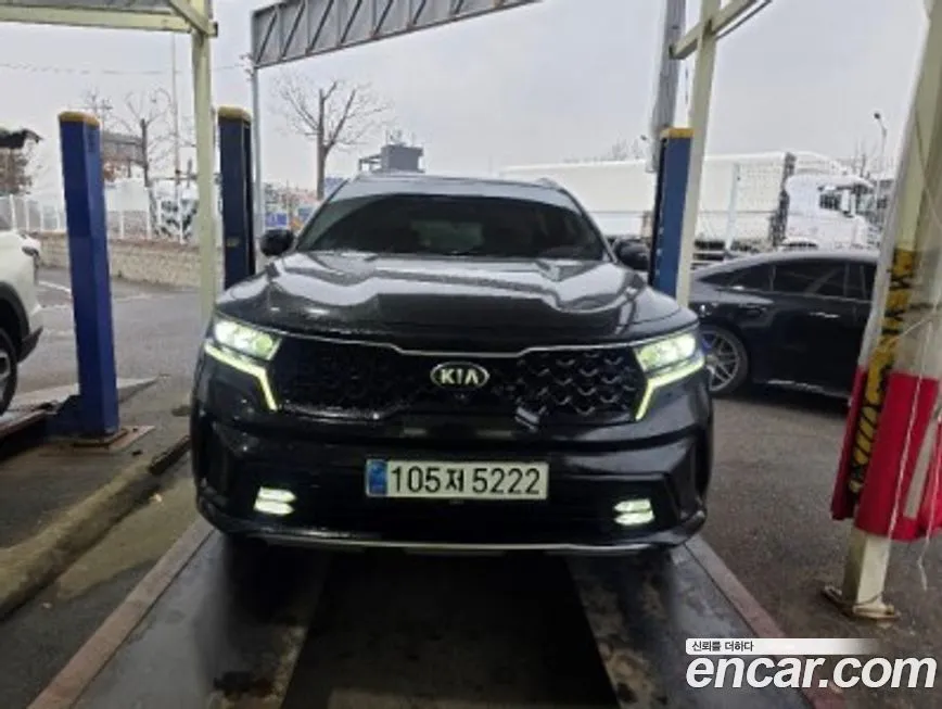 Kia Sorento — фото 1