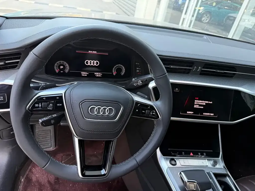 Audi A6L — фото 4