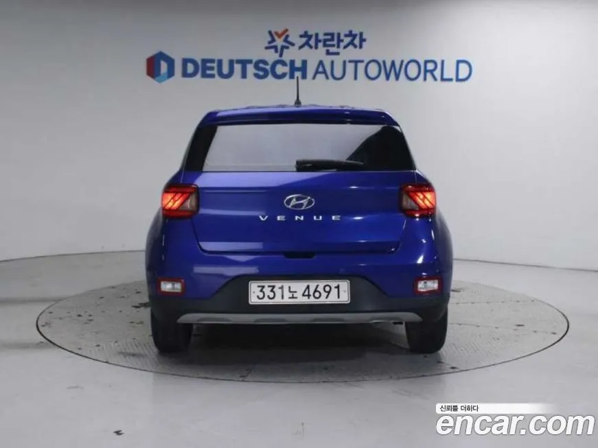 Hyundai Venue — фото 4