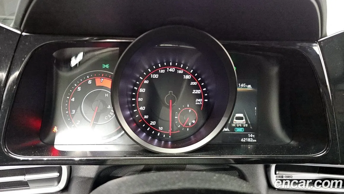 Hyundai AVANTE — фото 8