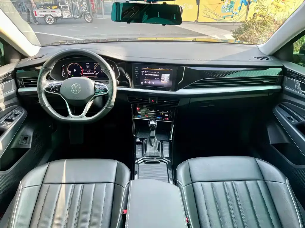 Volkswagen Passat — фото 6