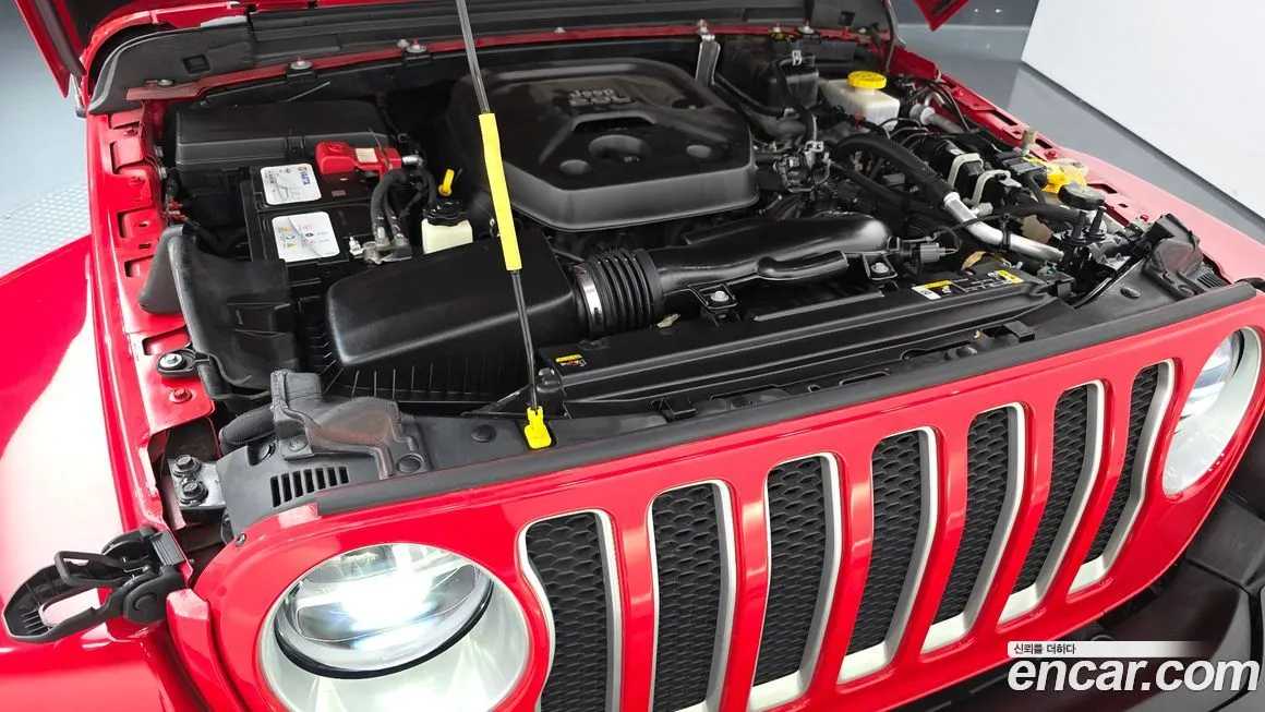 Jeep Wrangler — фото 6