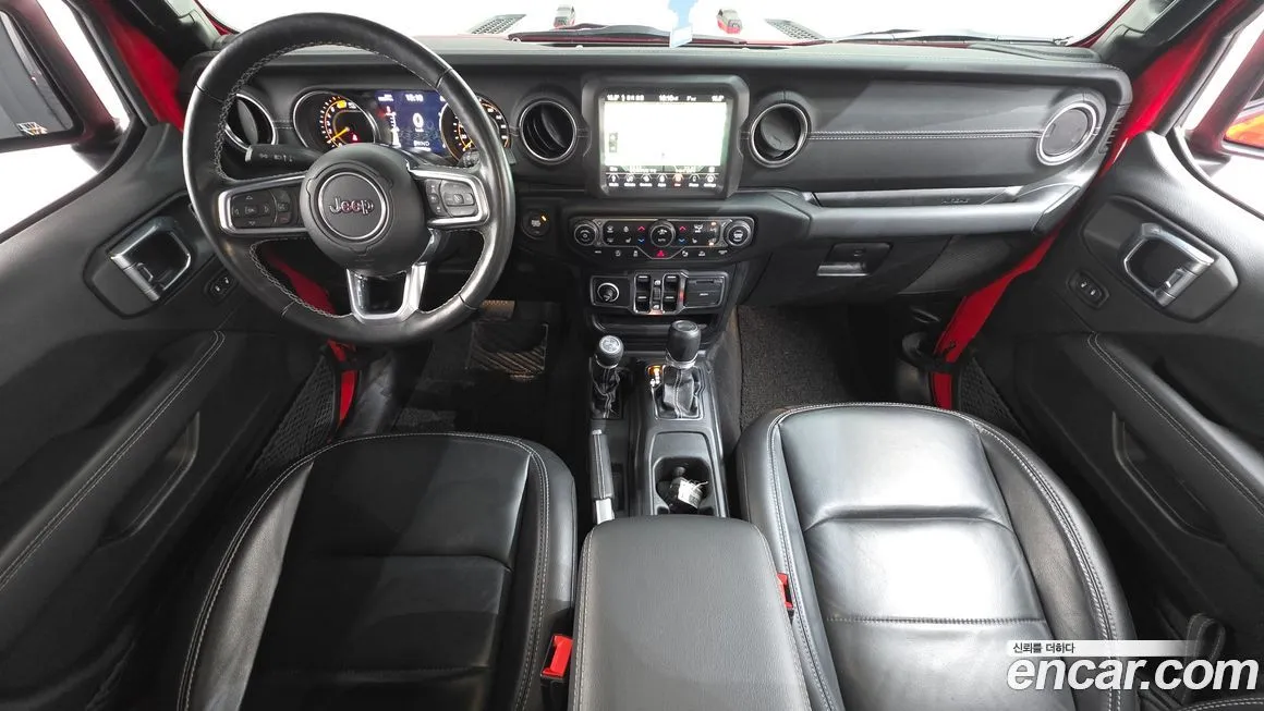 Jeep Wrangler — фото 7