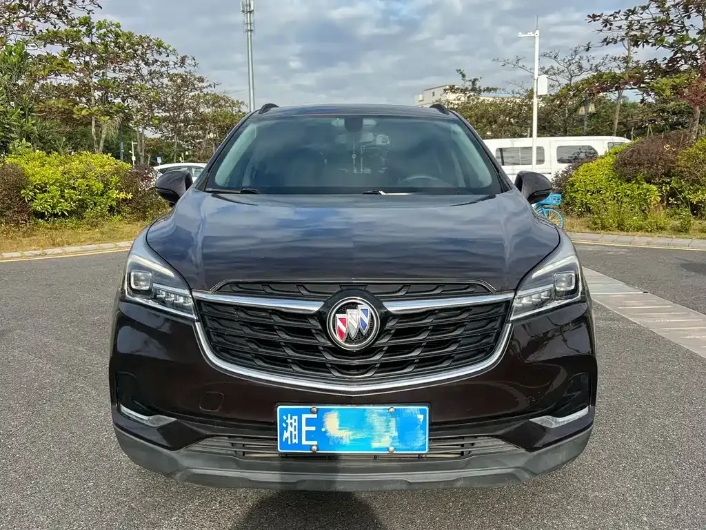 Buick Envision Plus — фото 1