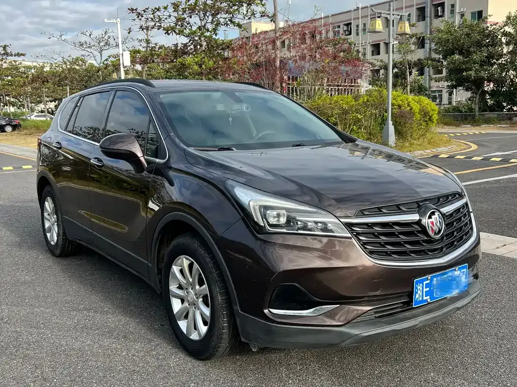 Buick Envision Plus — фото 3