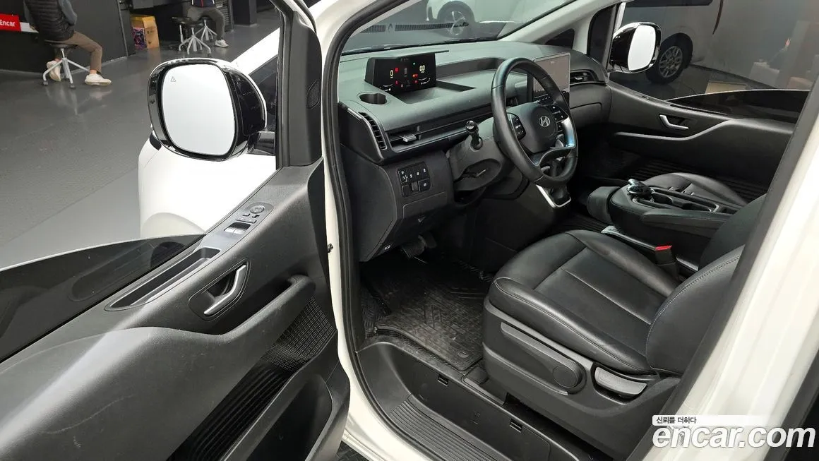 Hyundai Staria — фото 10
