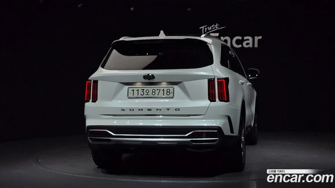 Kia Sorento — фото 4