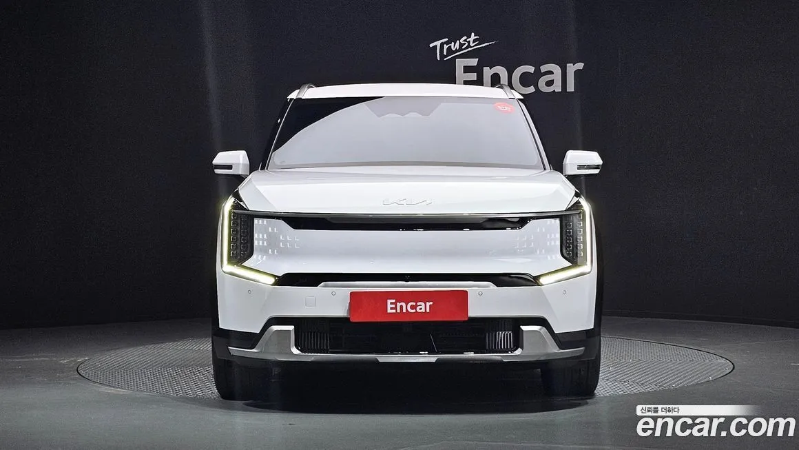 Kia EV9 — фото 3