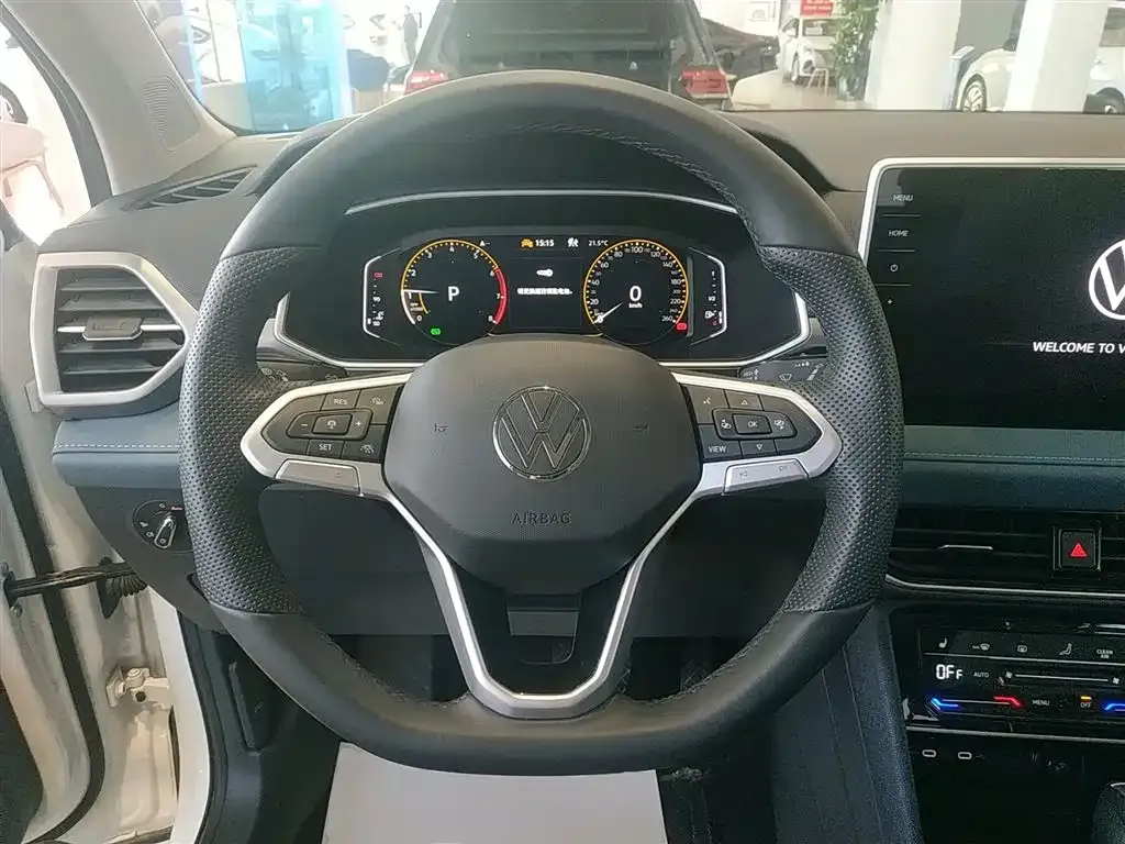 Volkswagen Tharu — фото 3