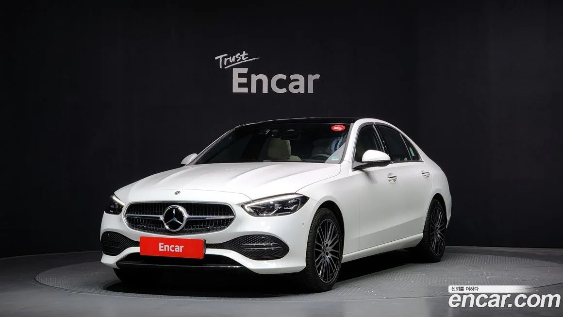 Mercedes-Benz C-Class — фото 1